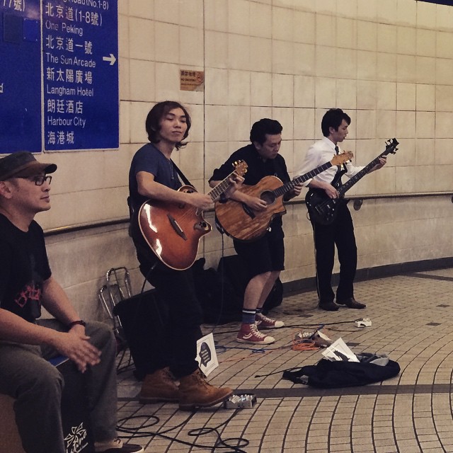 COW HEAD performing